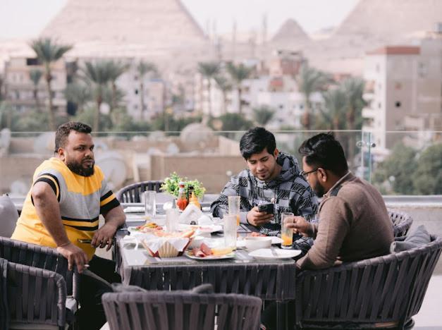 Tuya Pyramid Apartment View Kafrat al Jabal Exterior photo